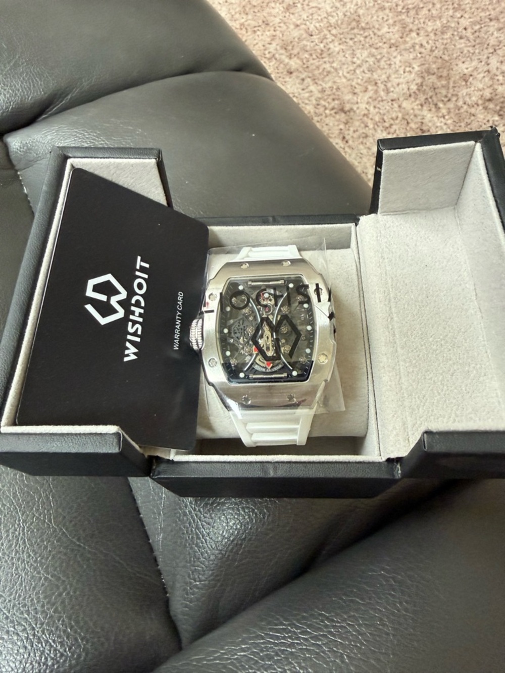 WISHDOIT Automatic Skeleton Watch in White